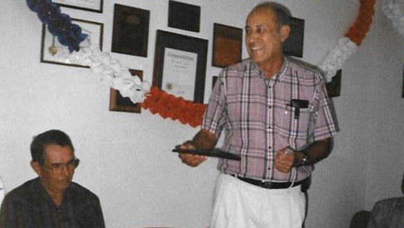 Médico jubilado que ayudó a comunidad del sur de ճܳó murió de COVID-19